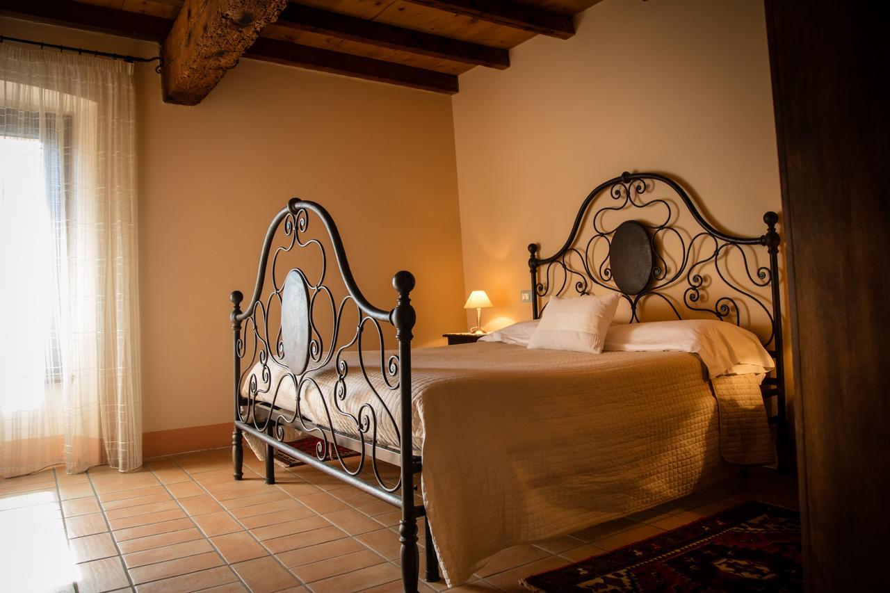 Agriturismo Villa Dei Mulini Volta Mantovana Exterior foto